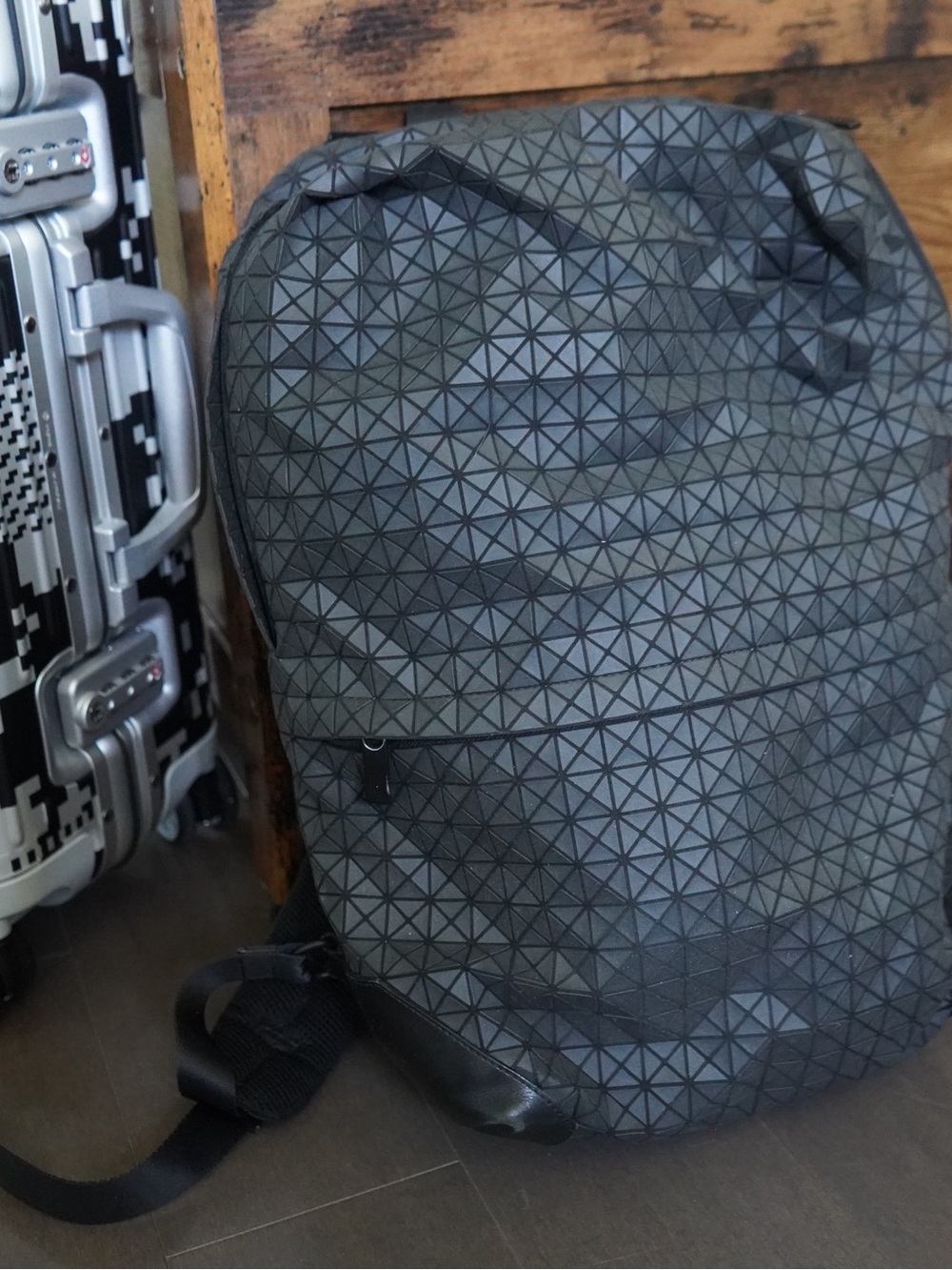 BAO BAO ISSEY MIYAKE Black Matte Liner Backpack Rare - Picture 2 of 8